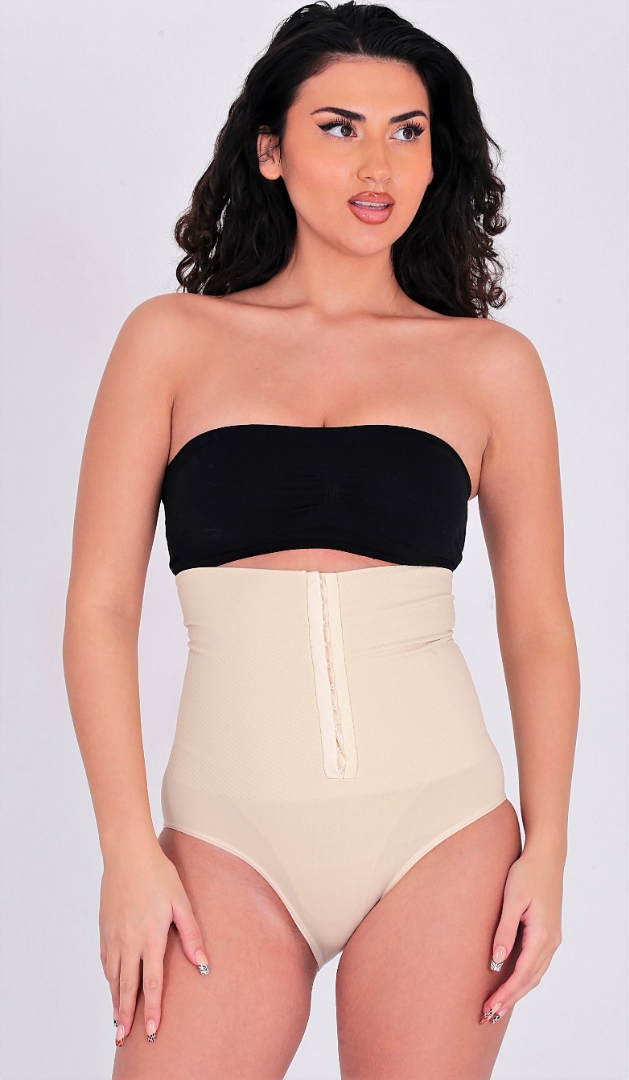 Stilyol Açık Ten Rengi Agraflı Yüksek Bel Slip Korse – Toparlayıcı, Şekillendirici Korse