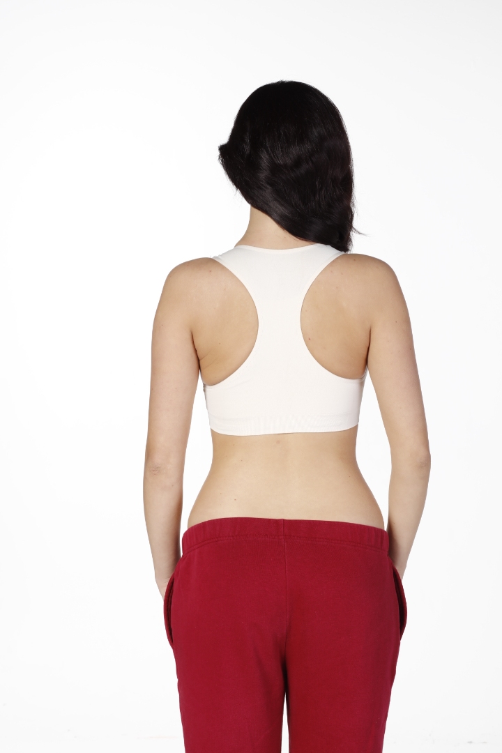 Stilyol Açık Ten Rengi Dikişsiz Kalın Sporcu Askılı Pedli Büstiyer Seamless Korse – Toparlayıcı, Şekillendirici ve Konforlu